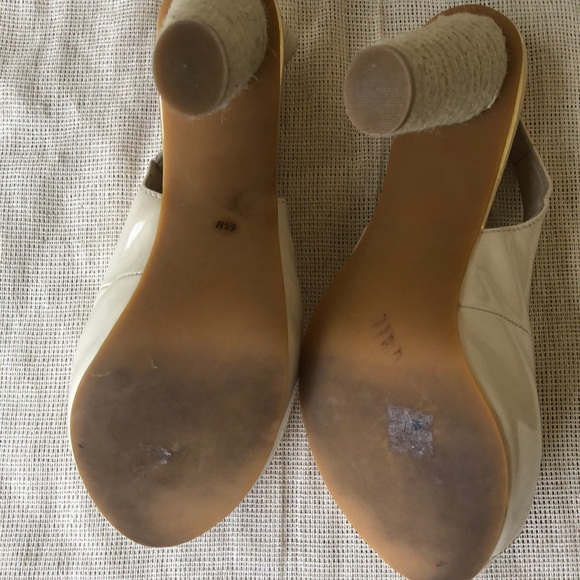 Michael Michael Kore Heels nude Size 6 1/2 M - Picture 5 of 8